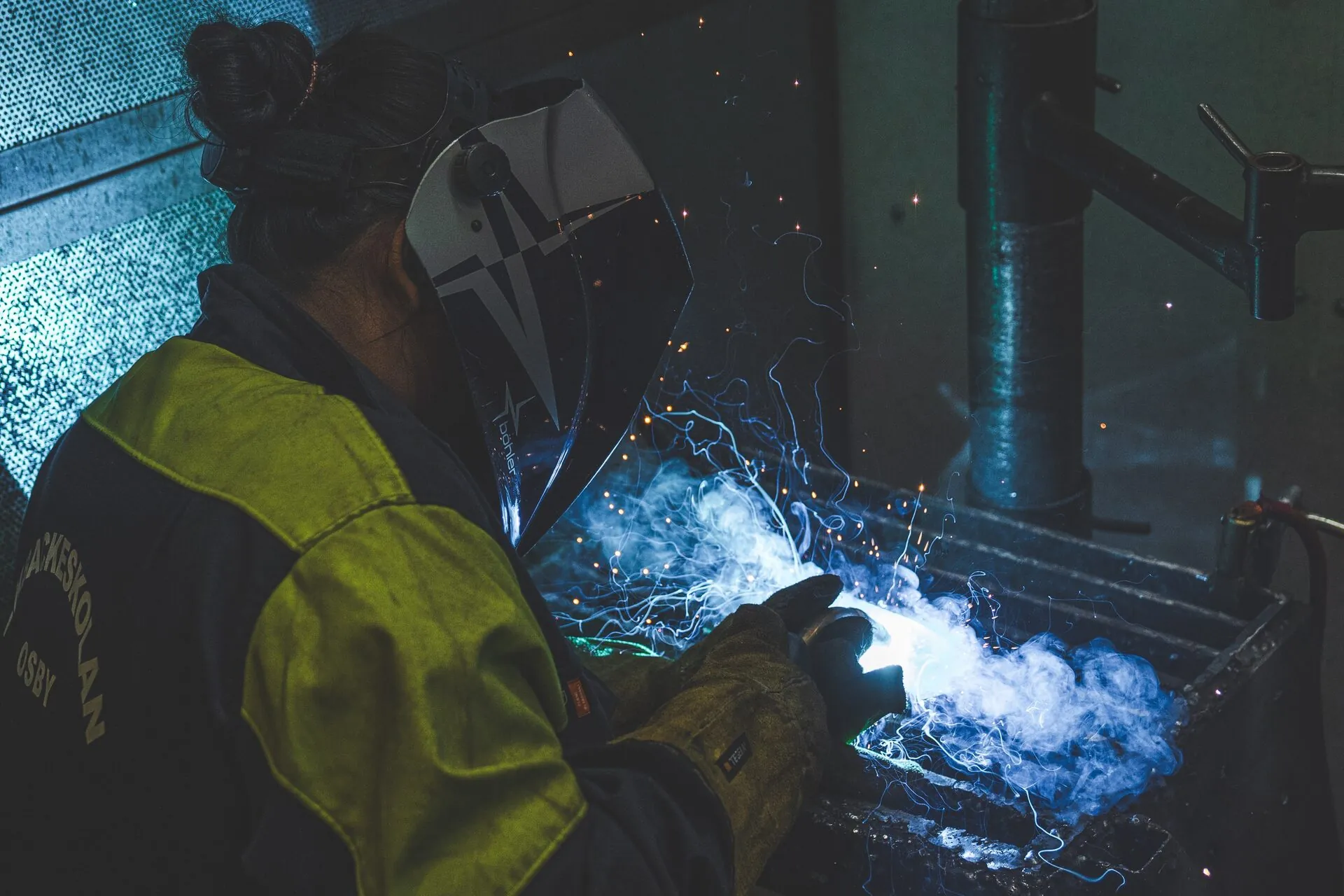 Reportage image from work and operations