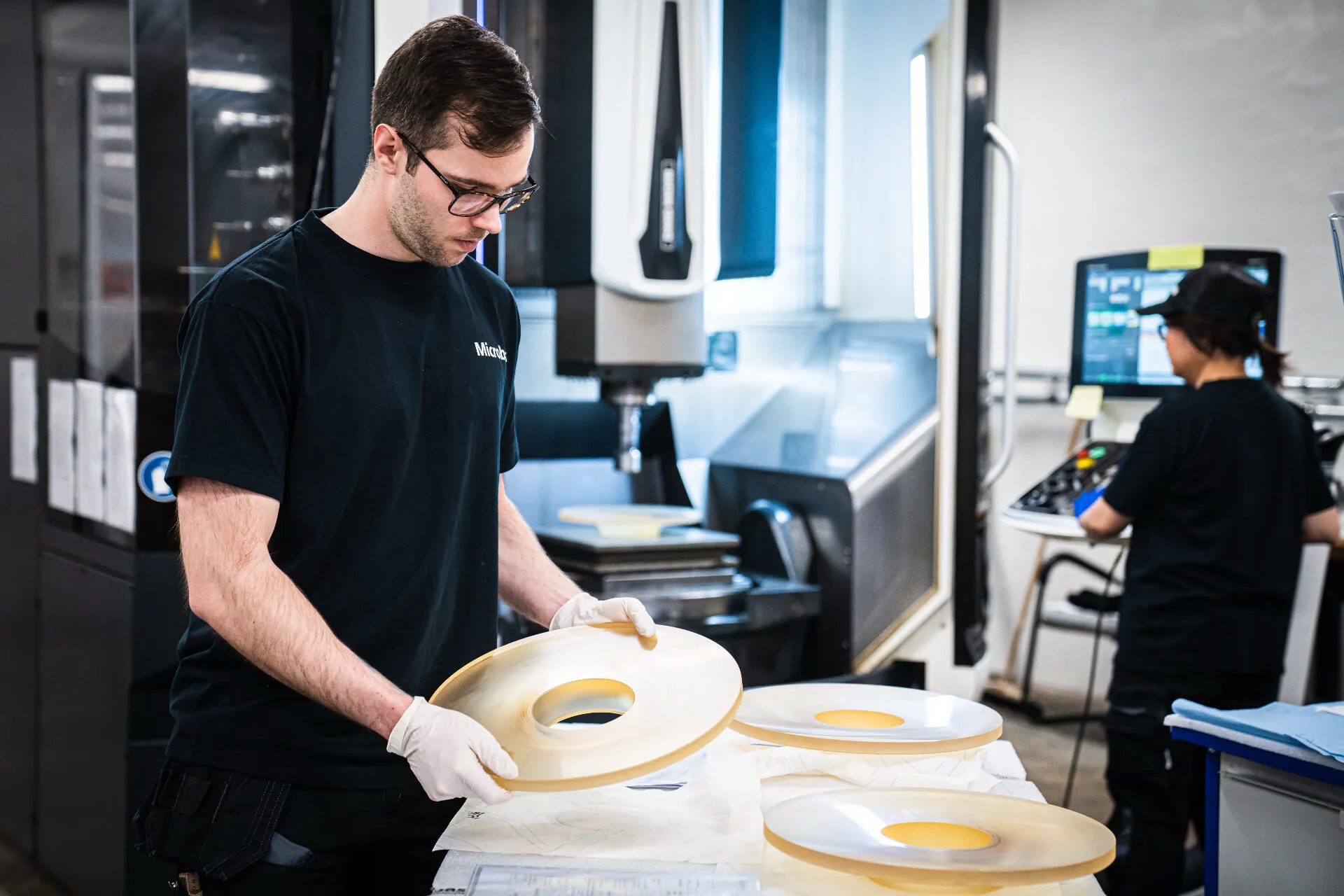 Precision component for the space industry from Microbas Precision